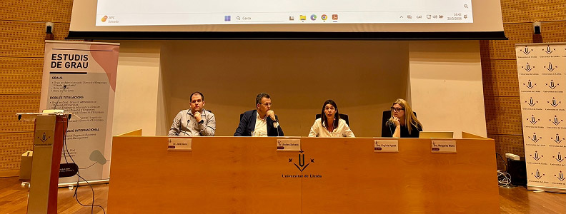 Mesa redonda sobre digitalización en la Universidad de Lleida – Virginia Agelet.