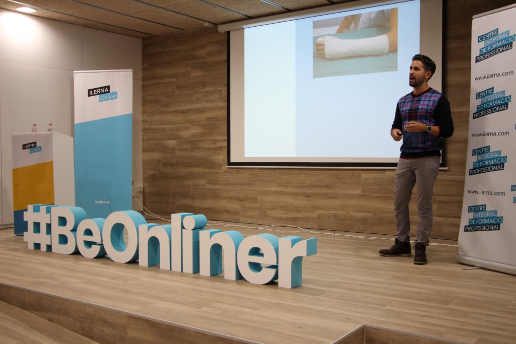Juan Carlos Miranda ofrece una masterclass centrada en su experiencia como enfermero de Urgencias