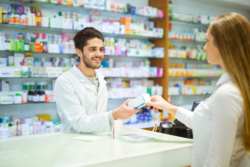 La figura del Técnico en Farmacia y Parafarmacia se ha vuelto clave en el sector farmacéutico