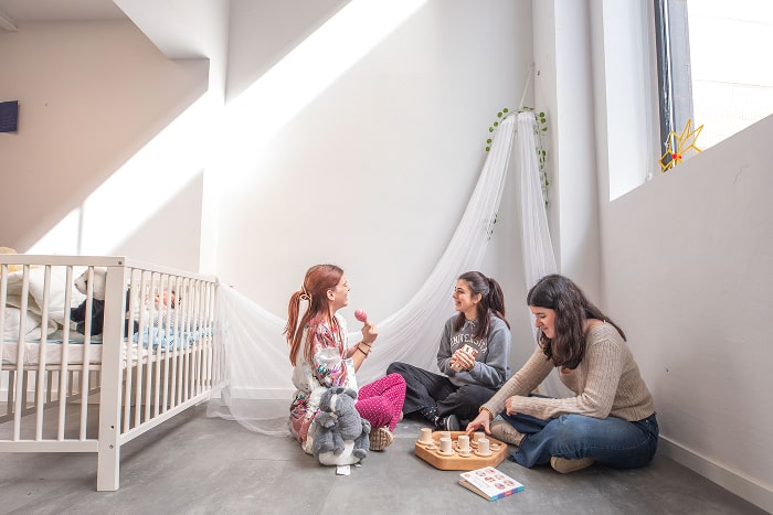 Alumnas en Clases Prácticas de Educación Infantil en ILERNA Barcelona