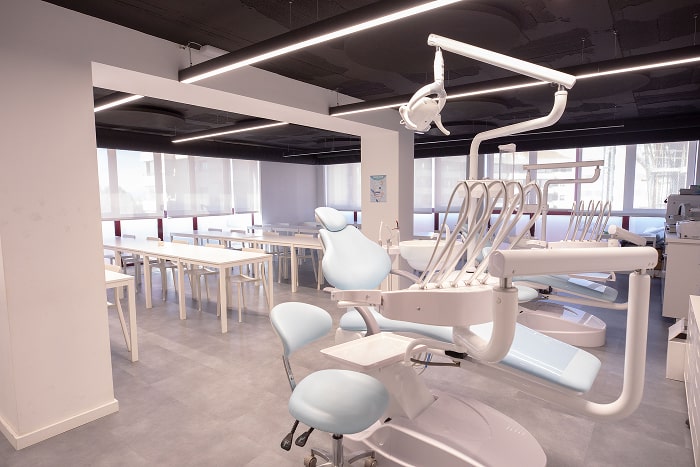Instalaciones FP Higiene Bucodental en Tarragona